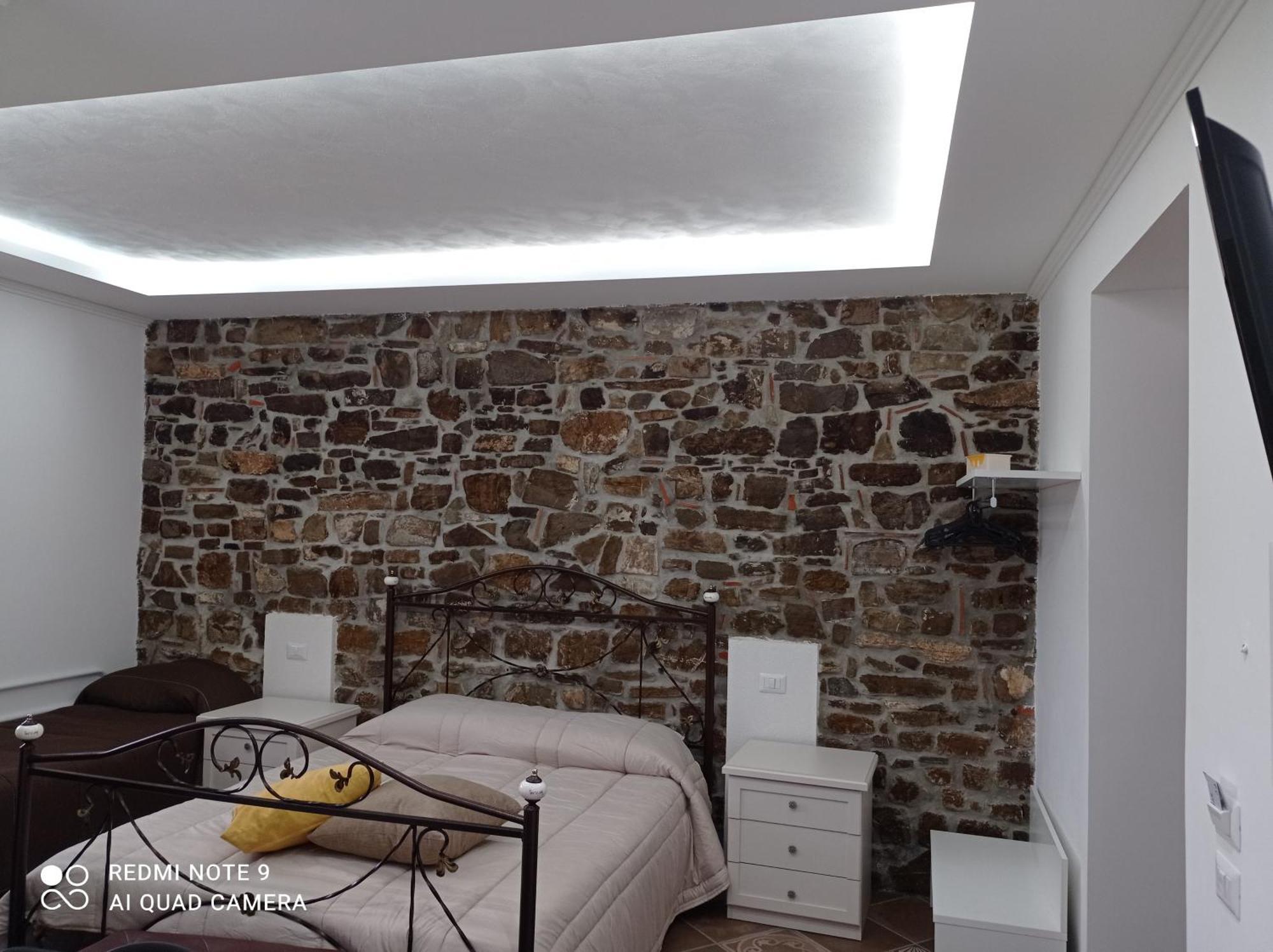 Lux Vera B & B 아그로폴리 외부 사진
