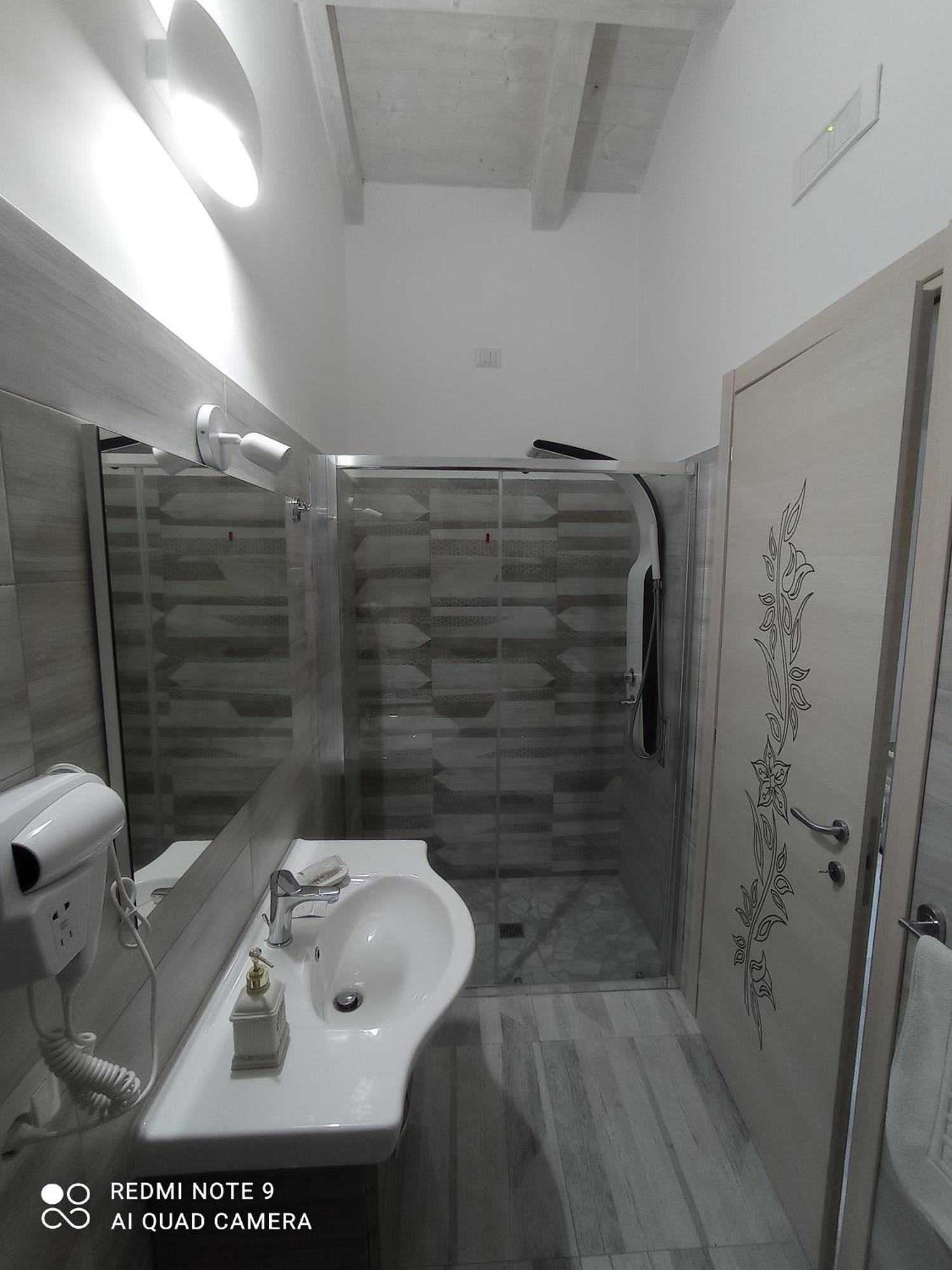 Lux Vera B & B 아그로폴리 외부 사진
